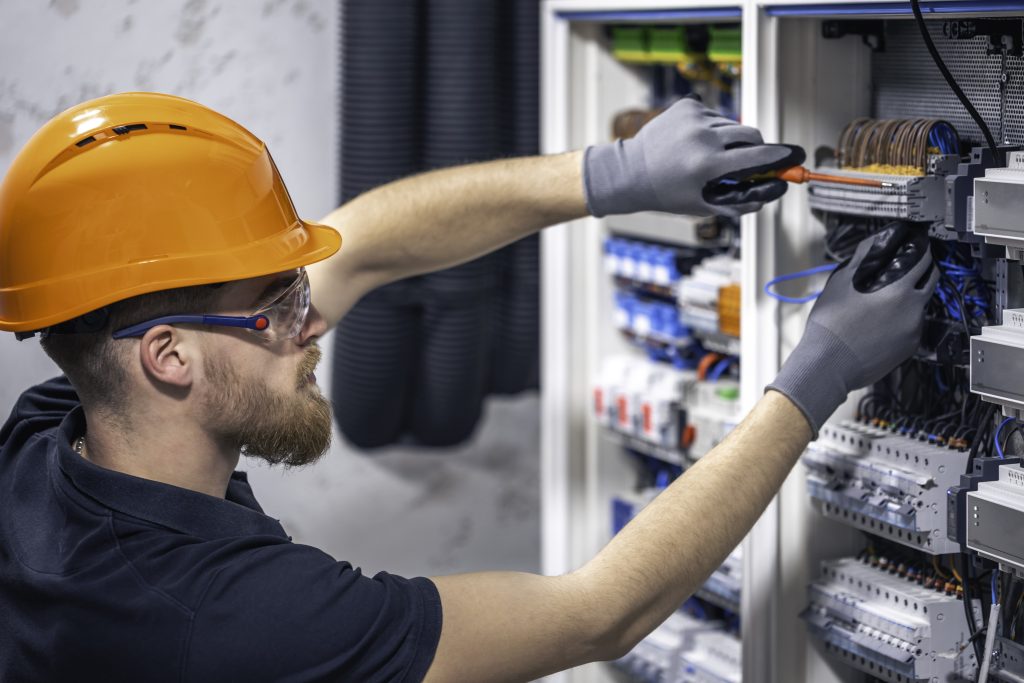 restaurant electrical contractor singapore